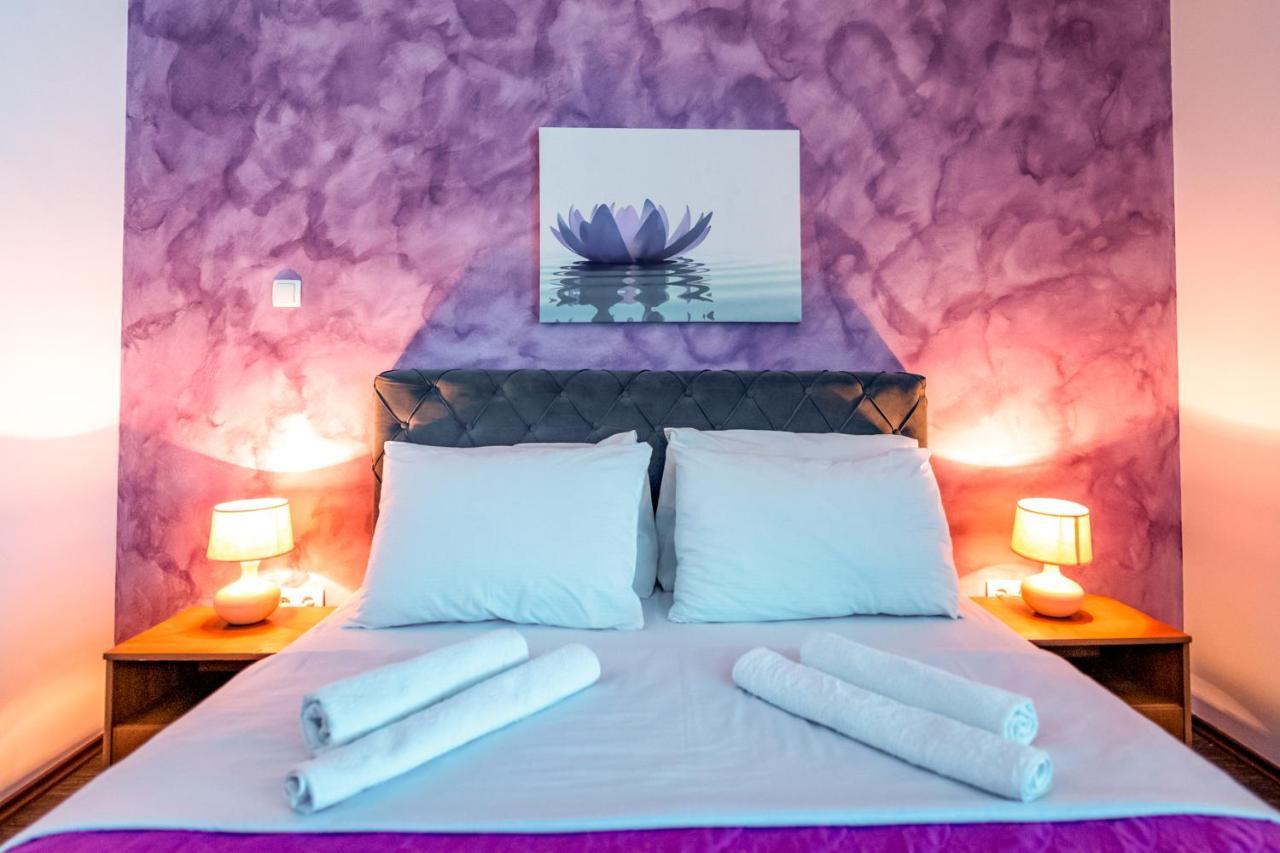 Hotel Oasis Gnojnice エクステリア 写真
