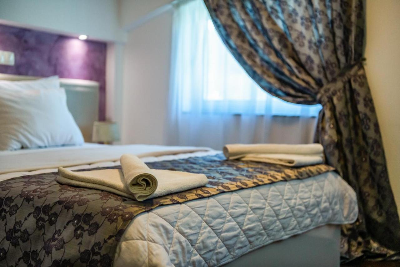 Hotel Oasis Gnojnice エクステリア 写真