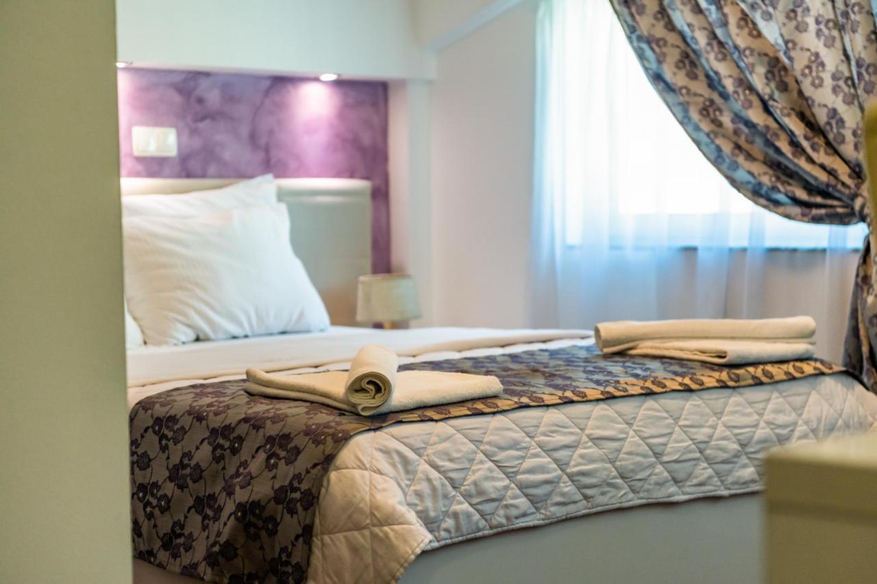 Hotel Oasis Gnojnice エクステリア 写真
