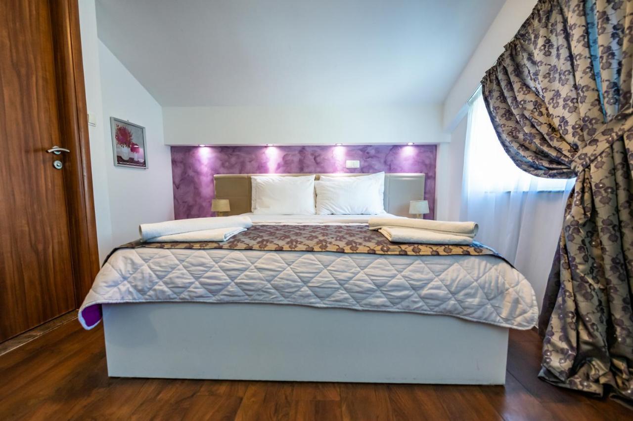 Hotel Oasis Gnojnice エクステリア 写真