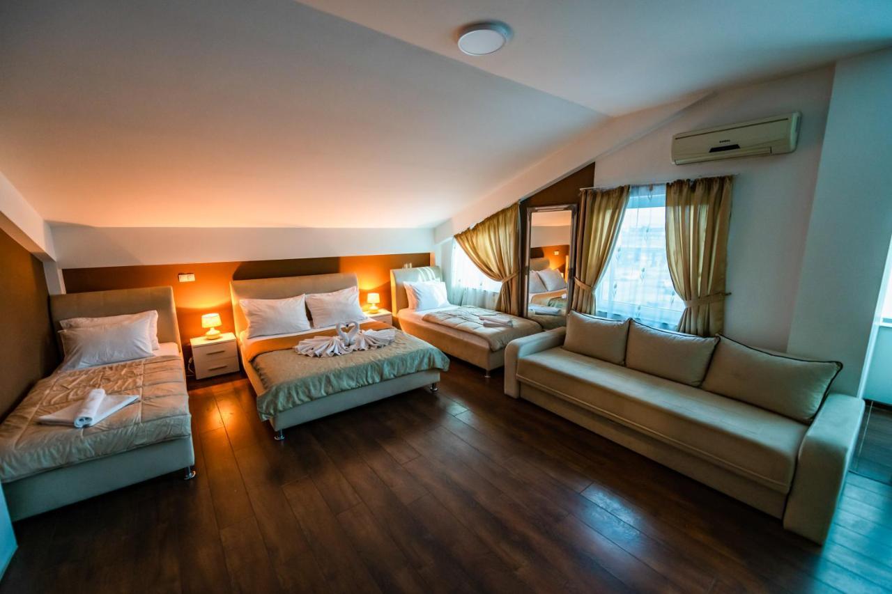 Hotel Oasis Gnojnice エクステリア 写真