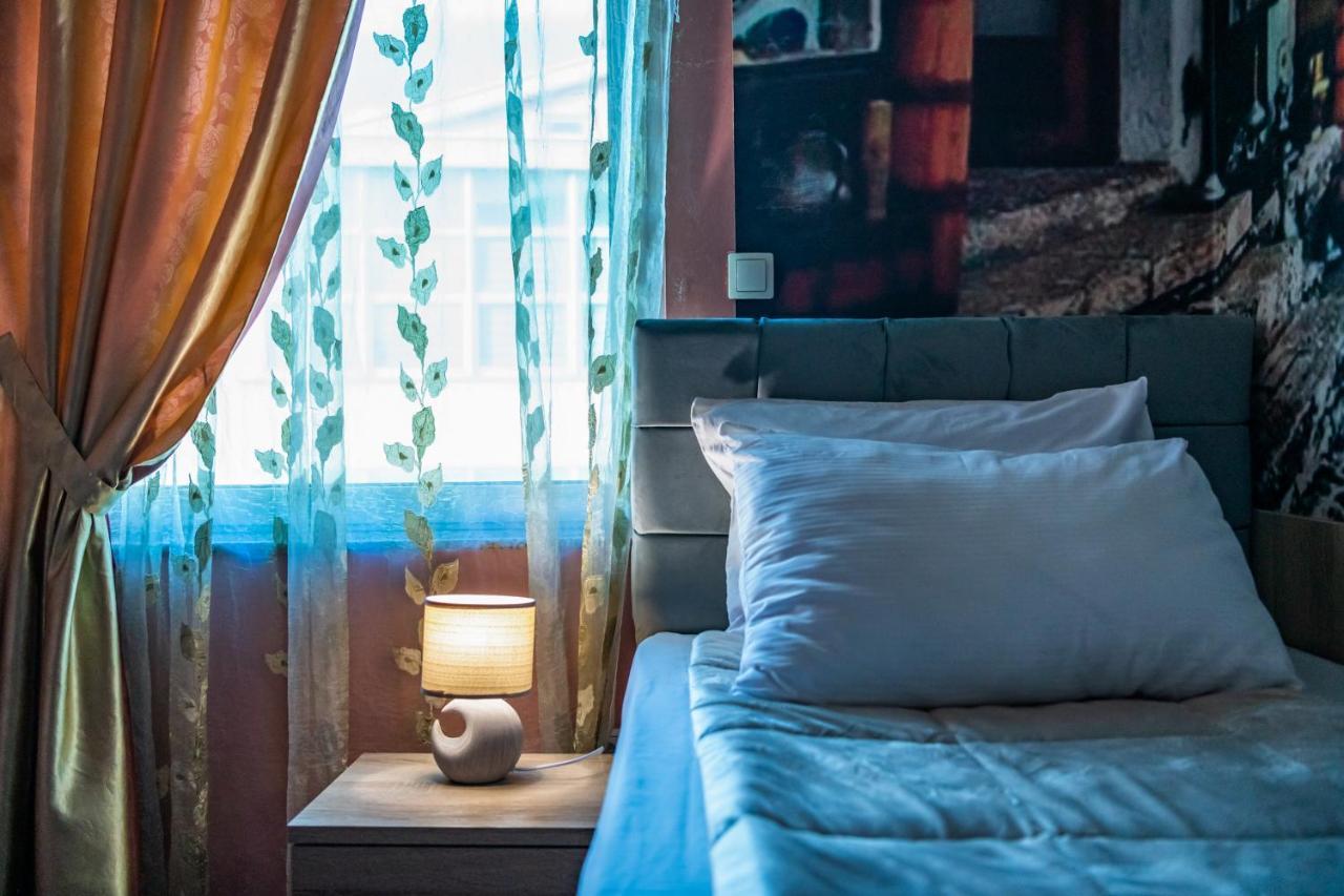 Hotel Oasis Gnojnice エクステリア 写真