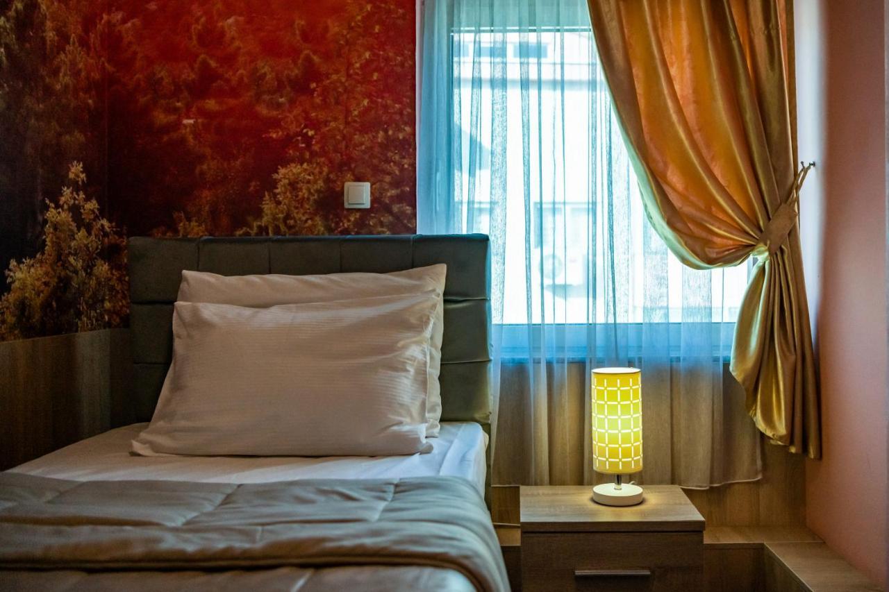 Hotel Oasis Gnojnice エクステリア 写真