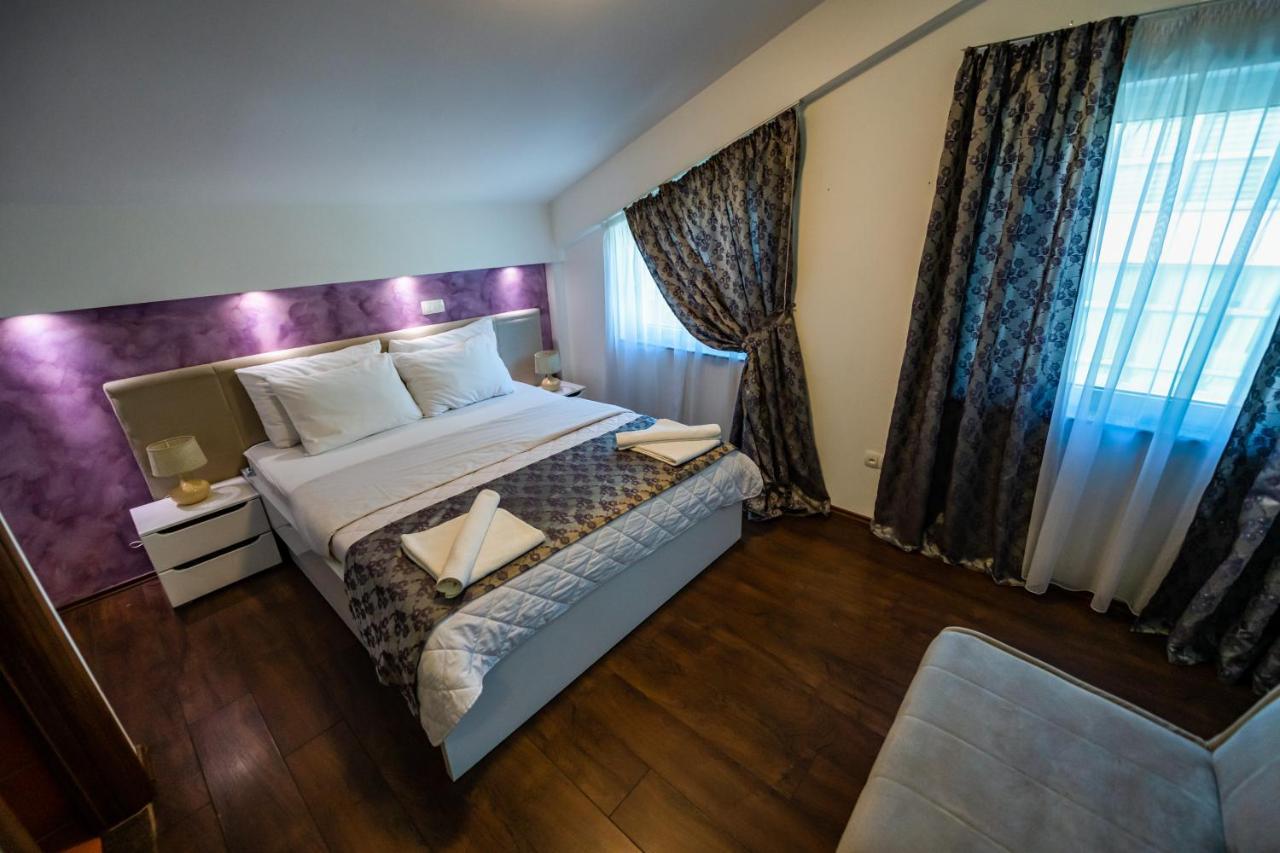Hotel Oasis Gnojnice エクステリア 写真
