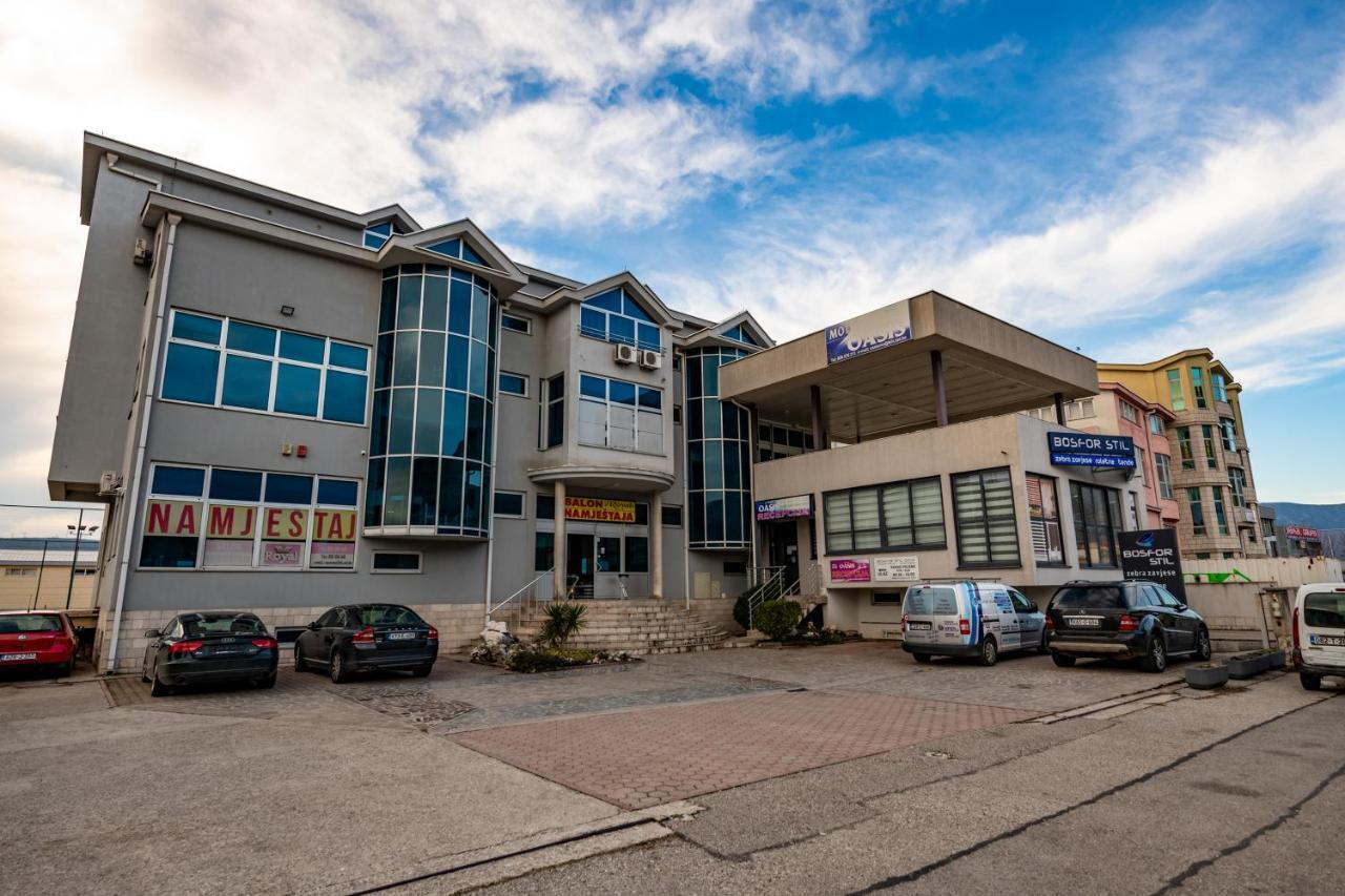 Hotel Oasis Gnojnice エクステリア 写真